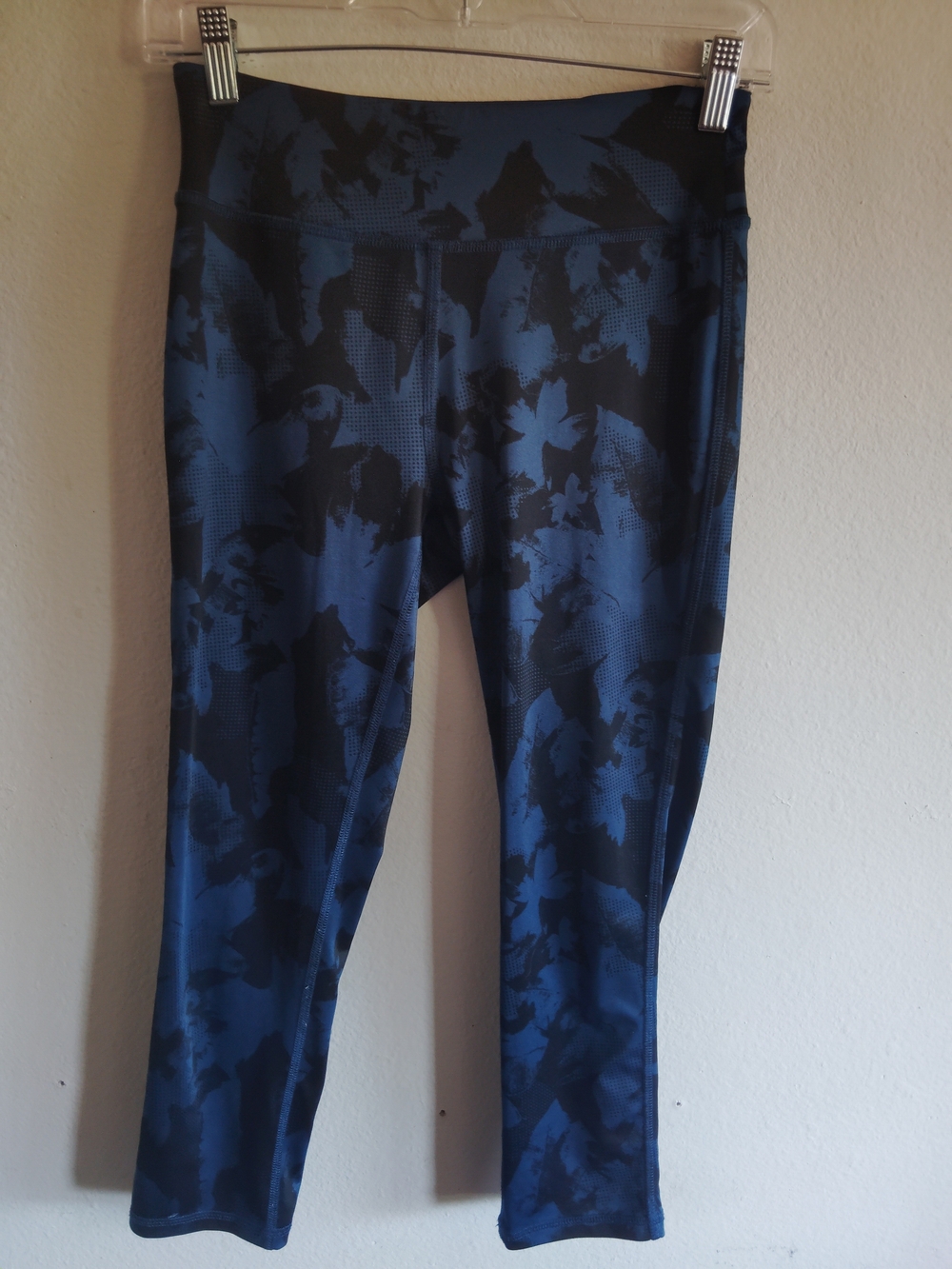 Everlast Sport Women's Blue & Black Athletic Leggings